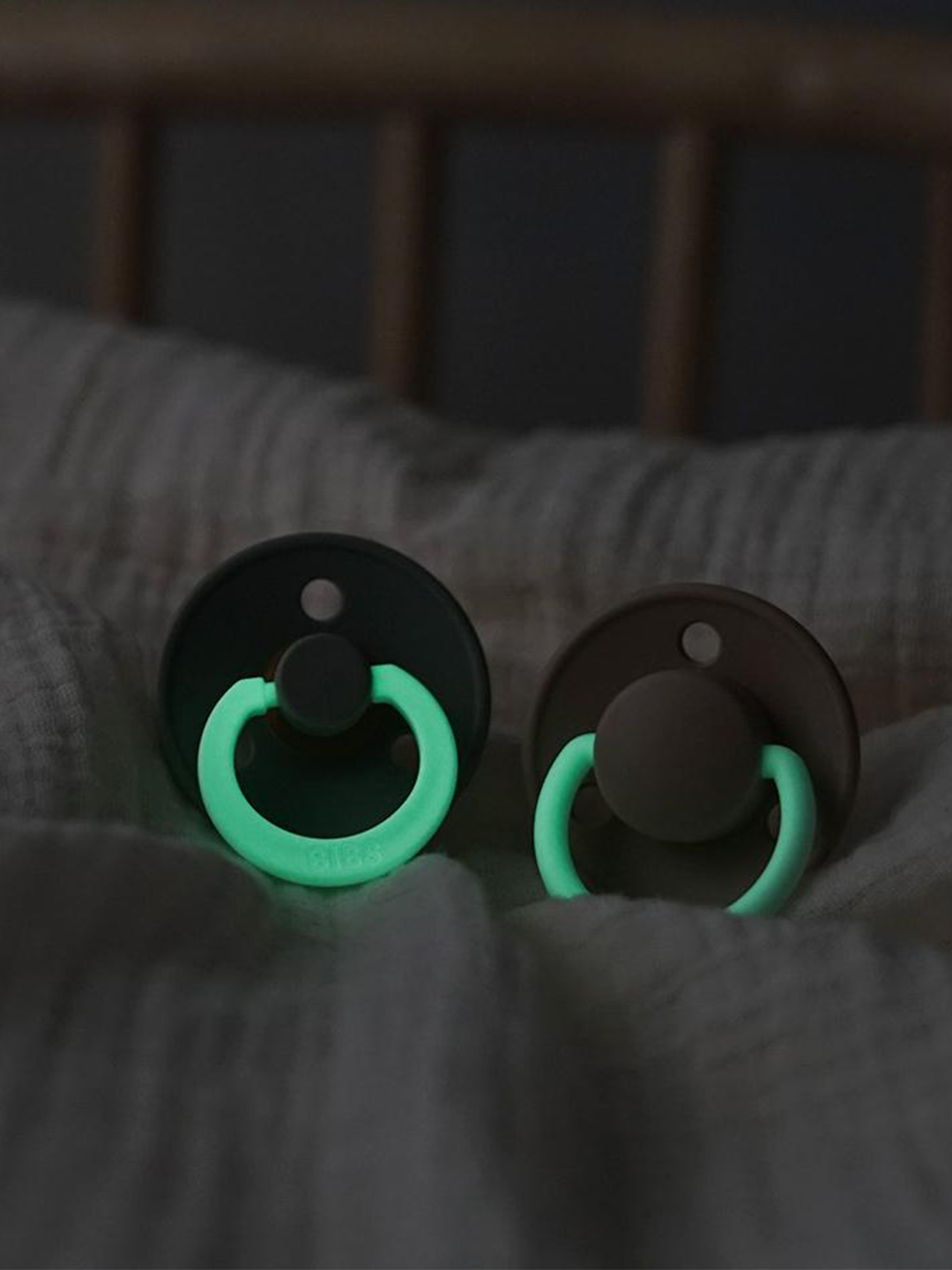 BIBS Colour Round GLOW latekslutid 2-pakk 6-18 kuud