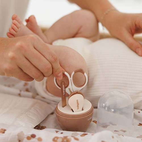 Babyono küünehoolduskomplekt